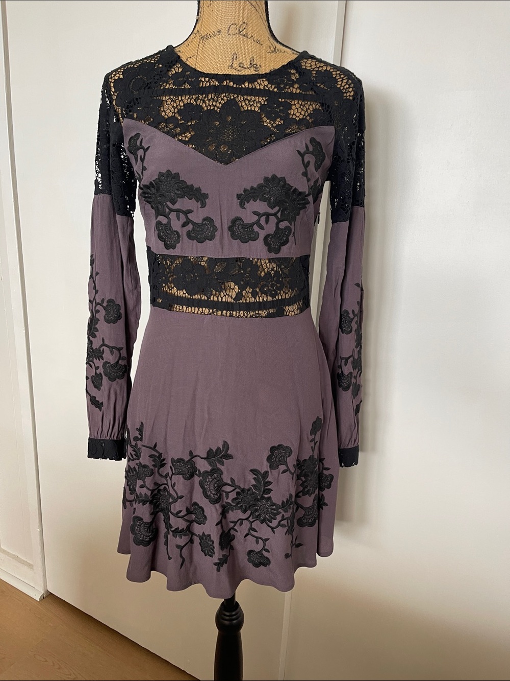 For Love & Lemons Dusty Plum Long-Sleeve Lace Appliqué Dress